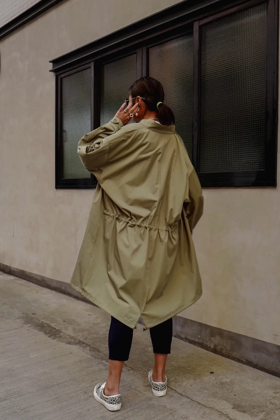 PREMIUM OLIVE RAIN TRENCH