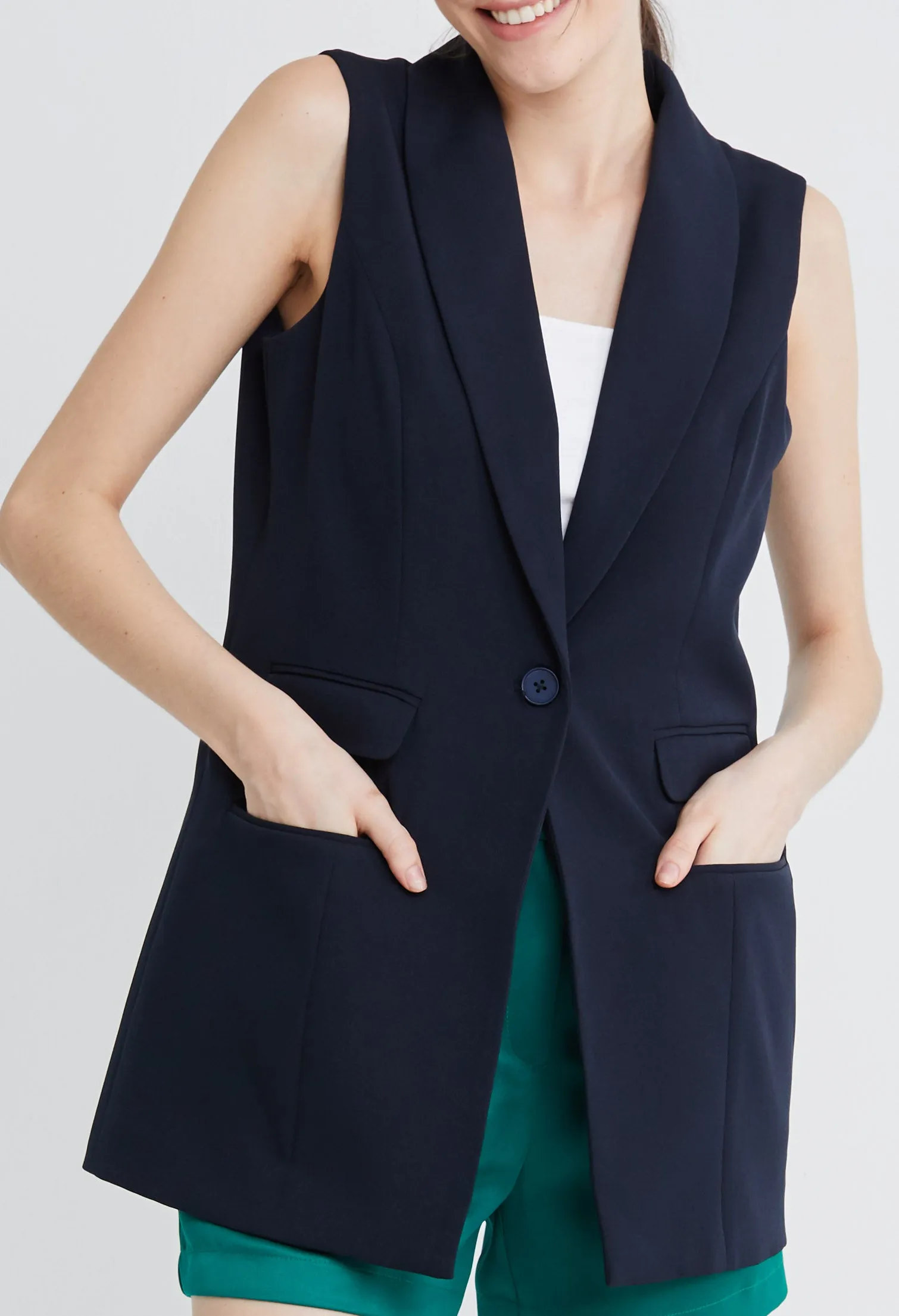 Sleeveless Double Pocket Blazer Vest